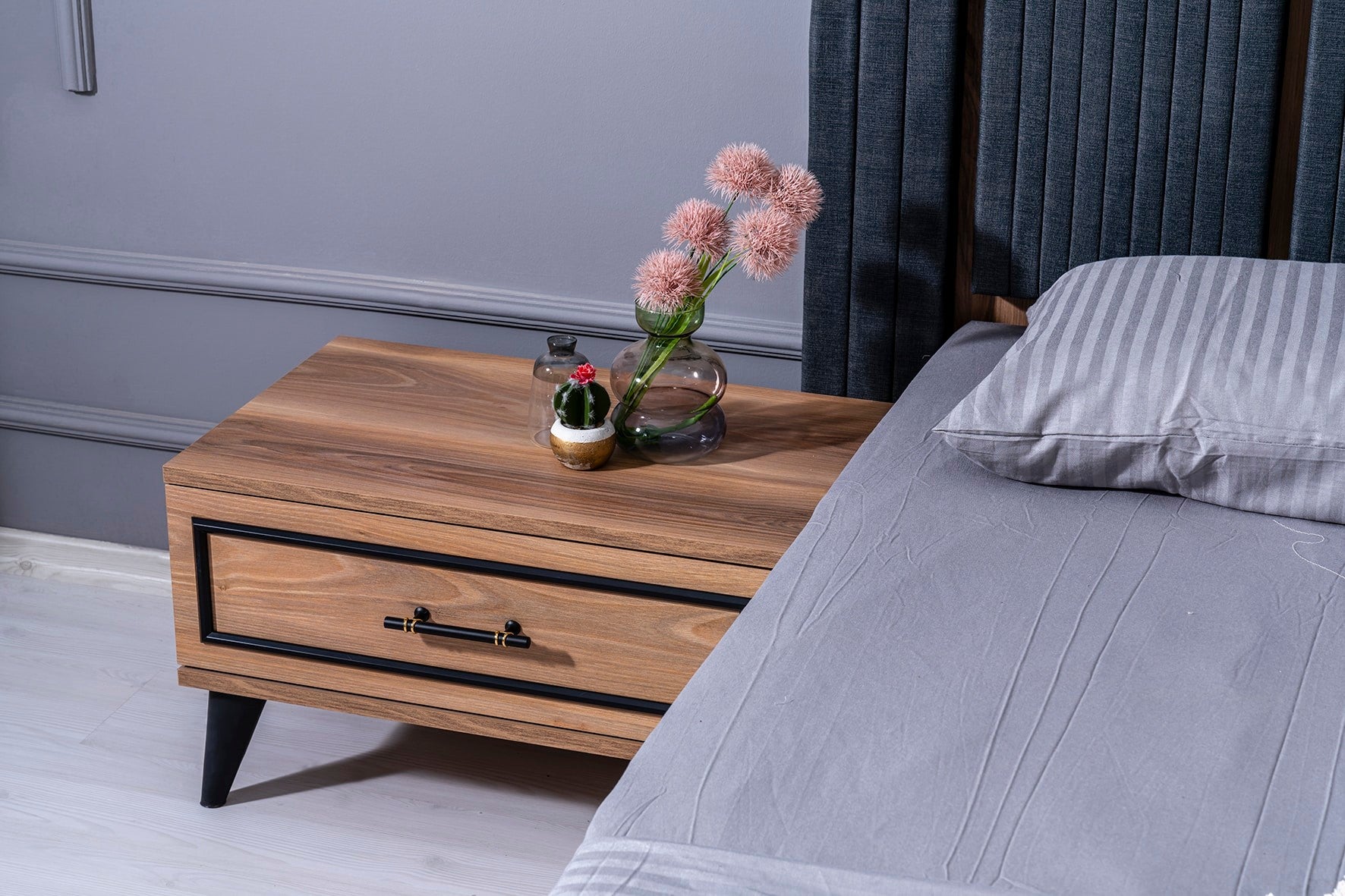 Tetra Table de Chevet