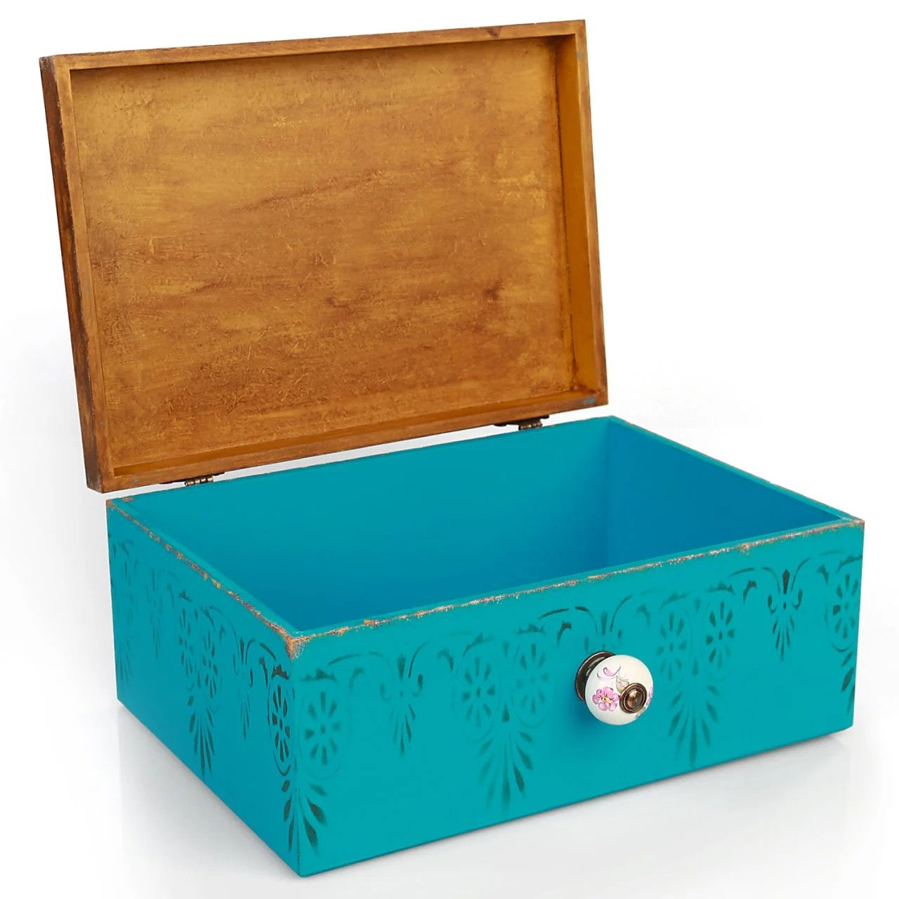 Boîte ancienne avec poignée en céramique