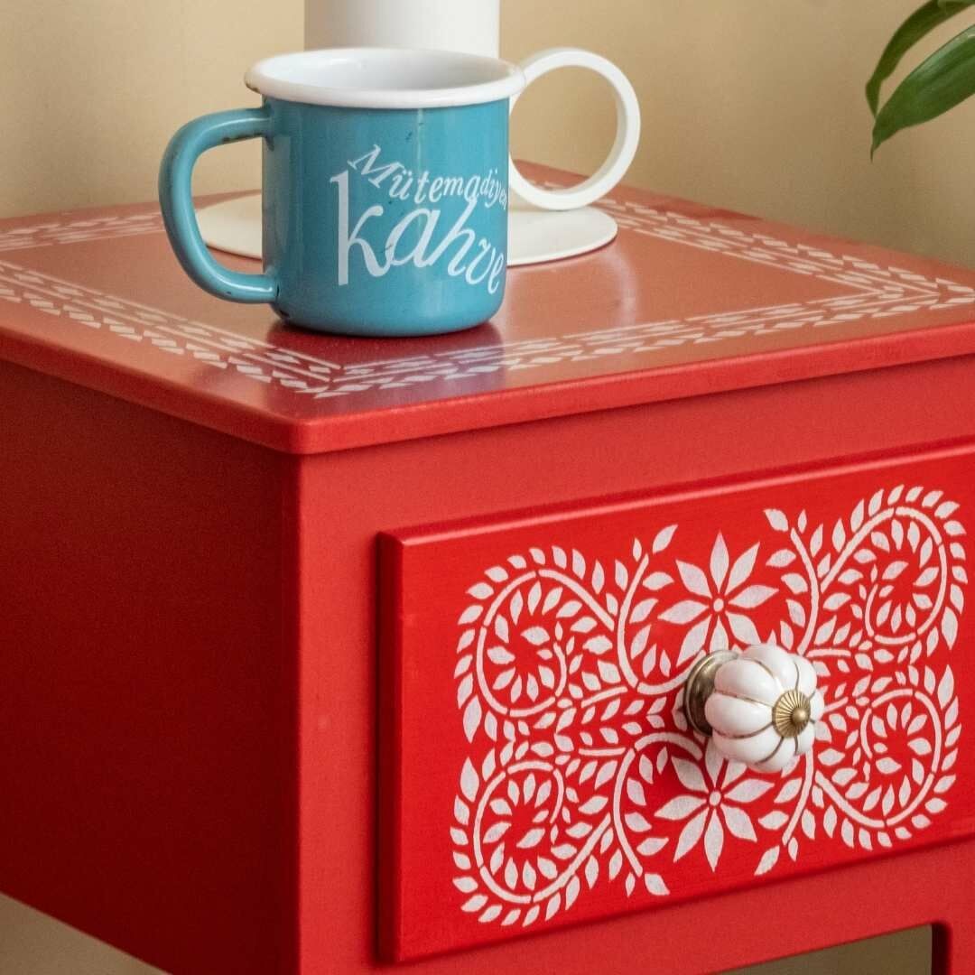 Mini Dressoir Rouge