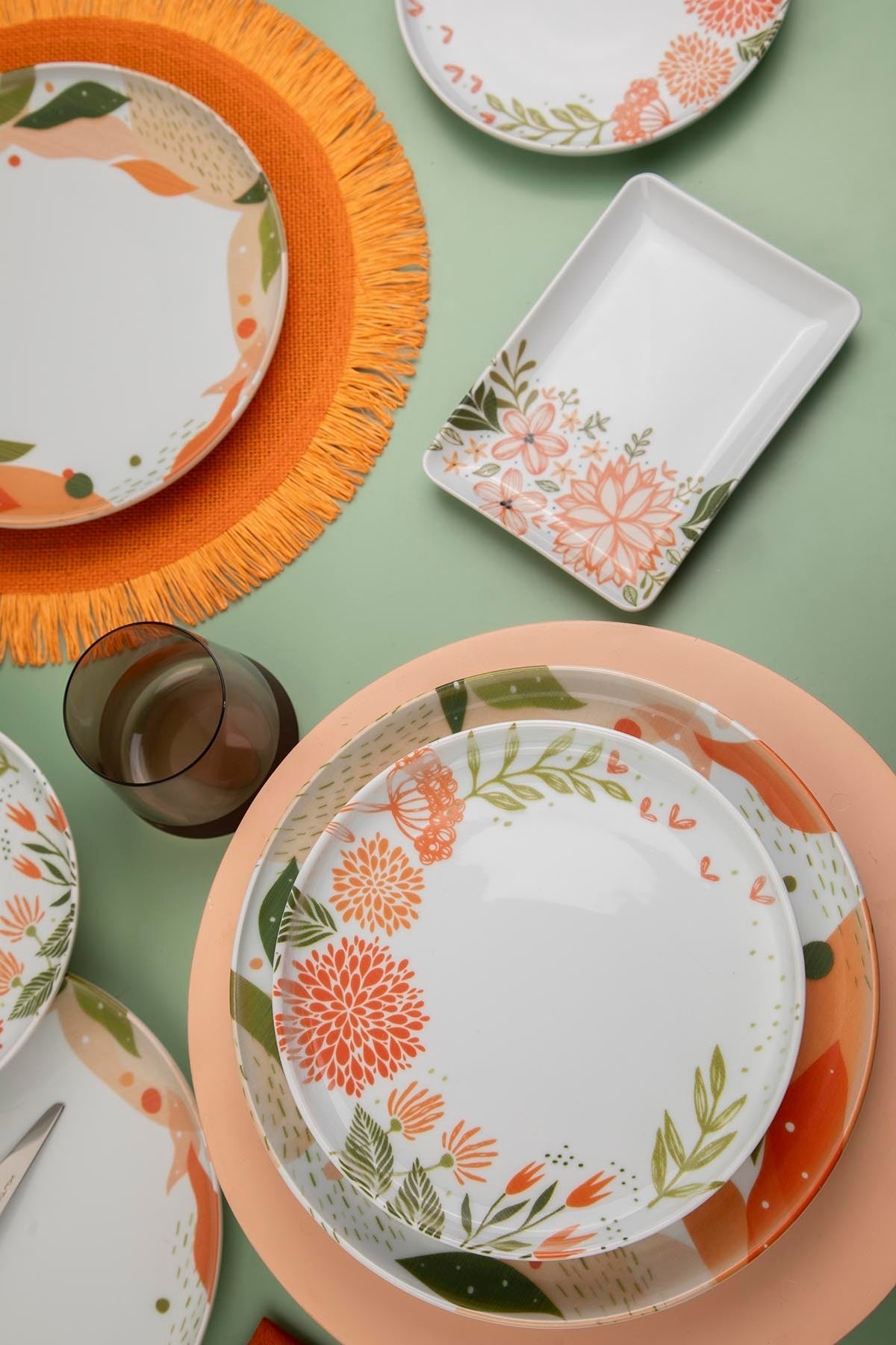 Dîner (18 pièces) NNMOD18Y6880715