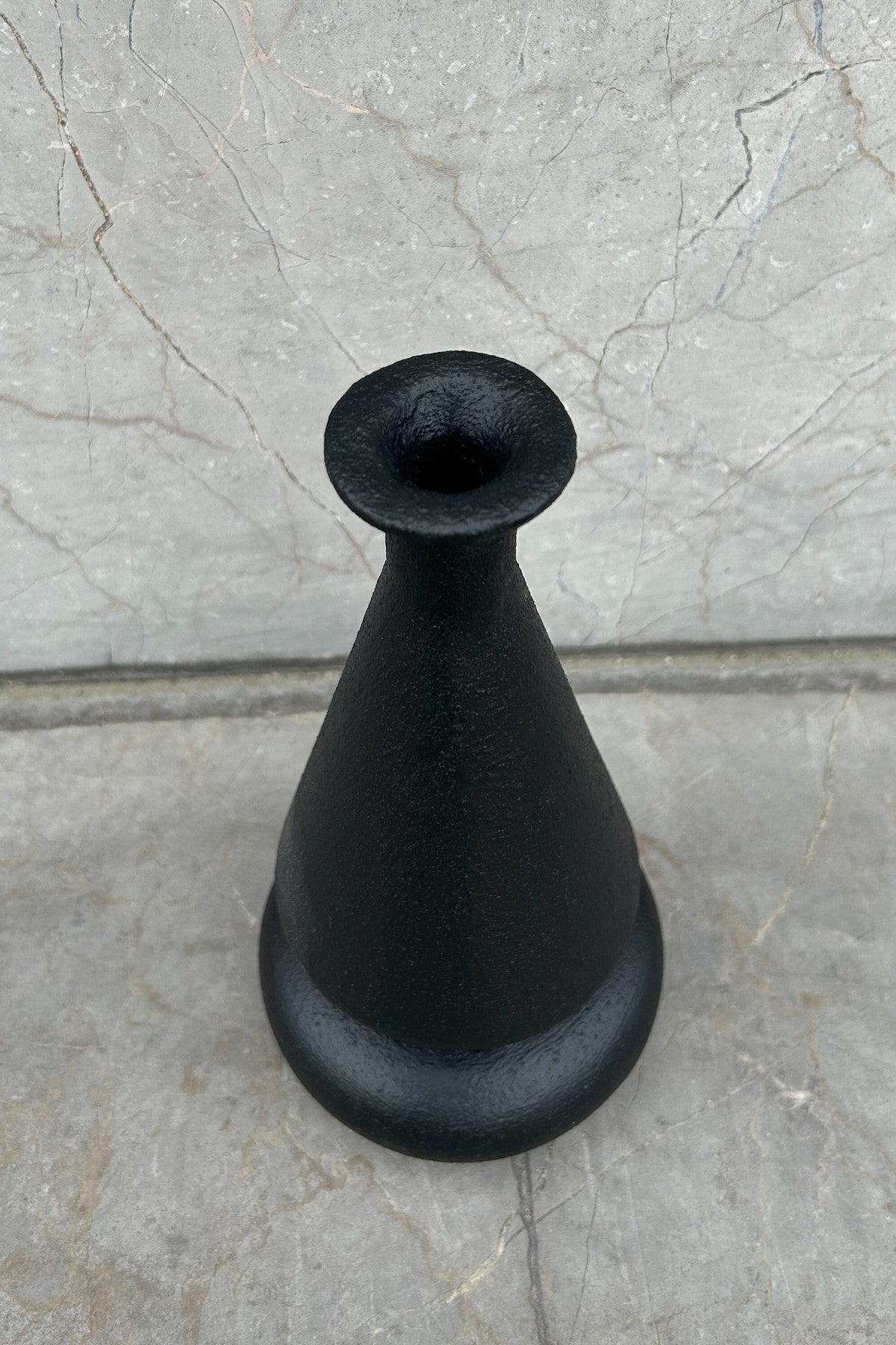 Vase Black Vase 020