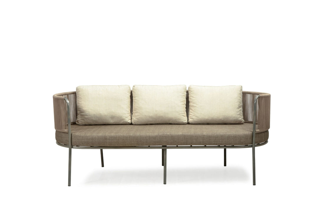 Salon de jardin avec coussins &amp; table basse Pillo