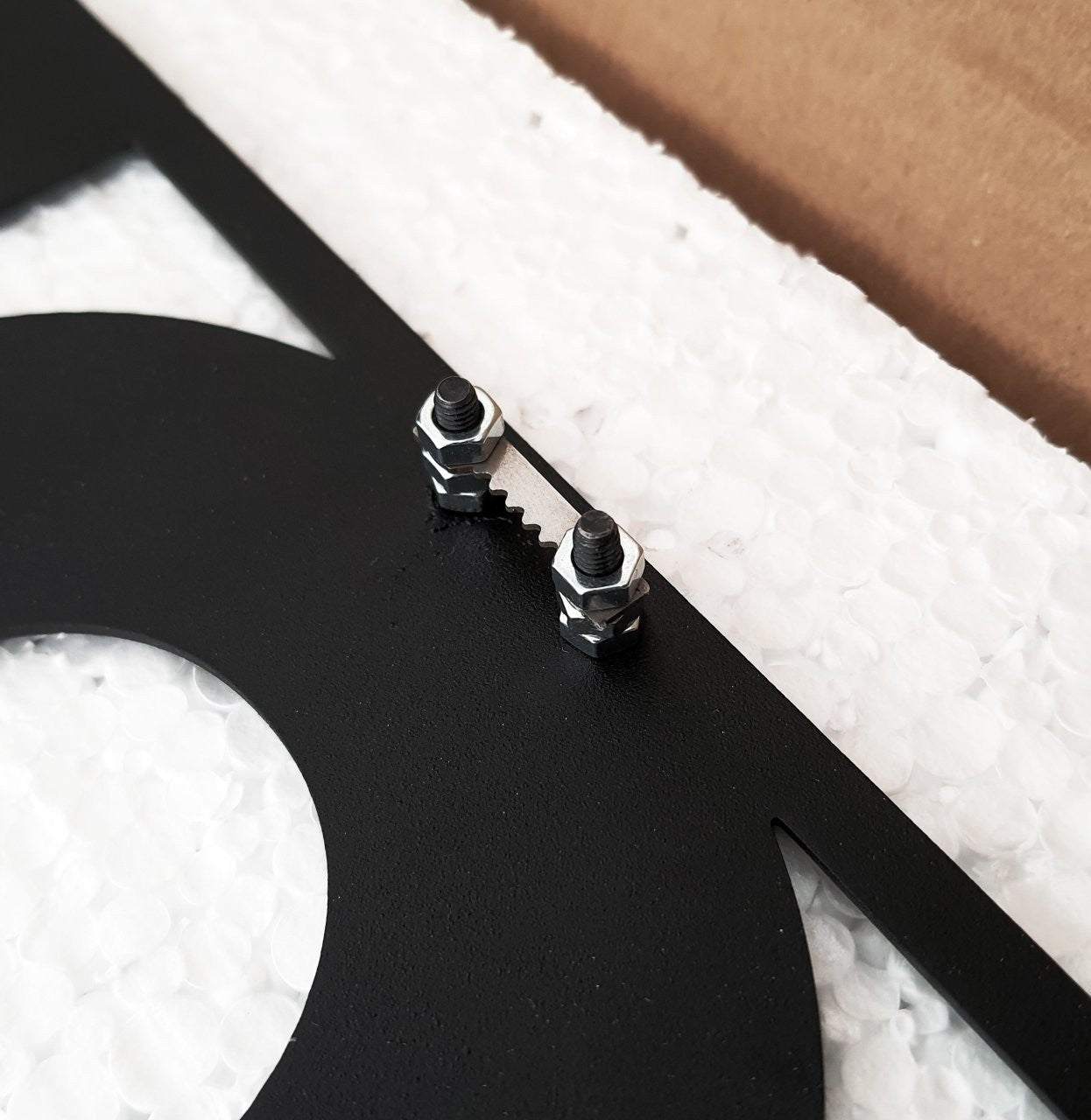 Accessoire mural en métal décoratif MT - 007