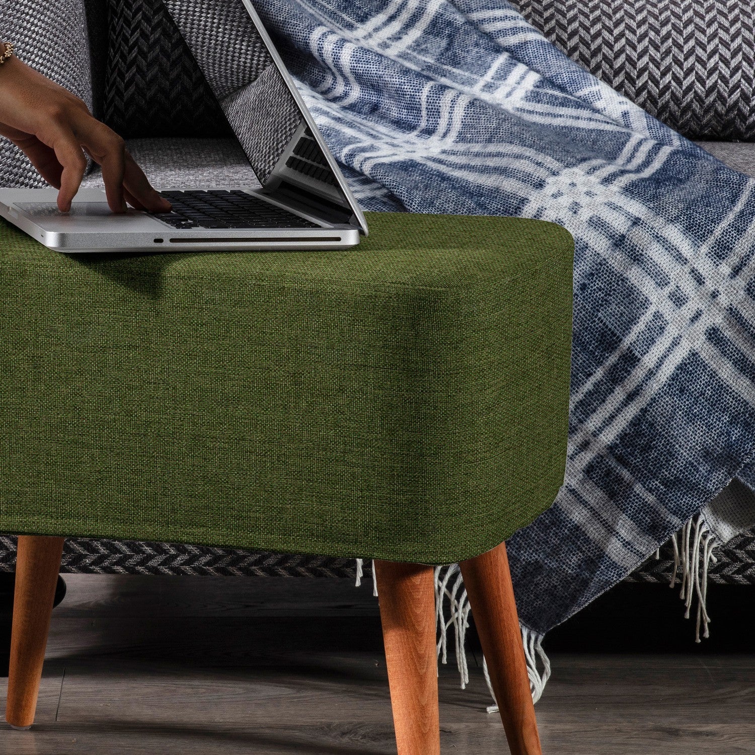 Albina Pouf vert kaki v2