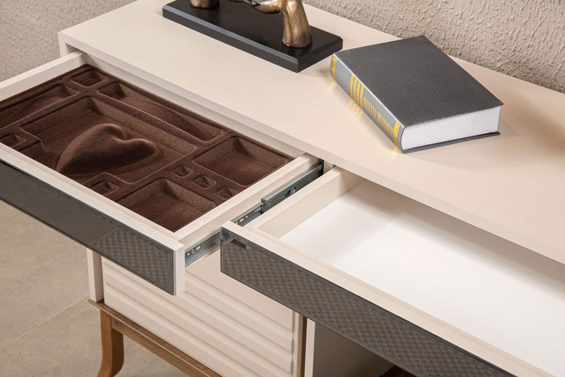 Elna Coiffeuse Avec Miroir 3 Portes 122x42x87