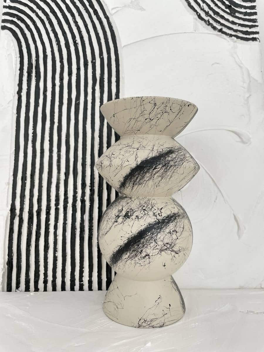 Sweet noir blanc vase