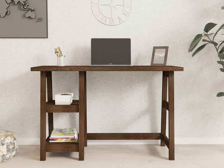 Bureau d'étude Perla - Walnut
