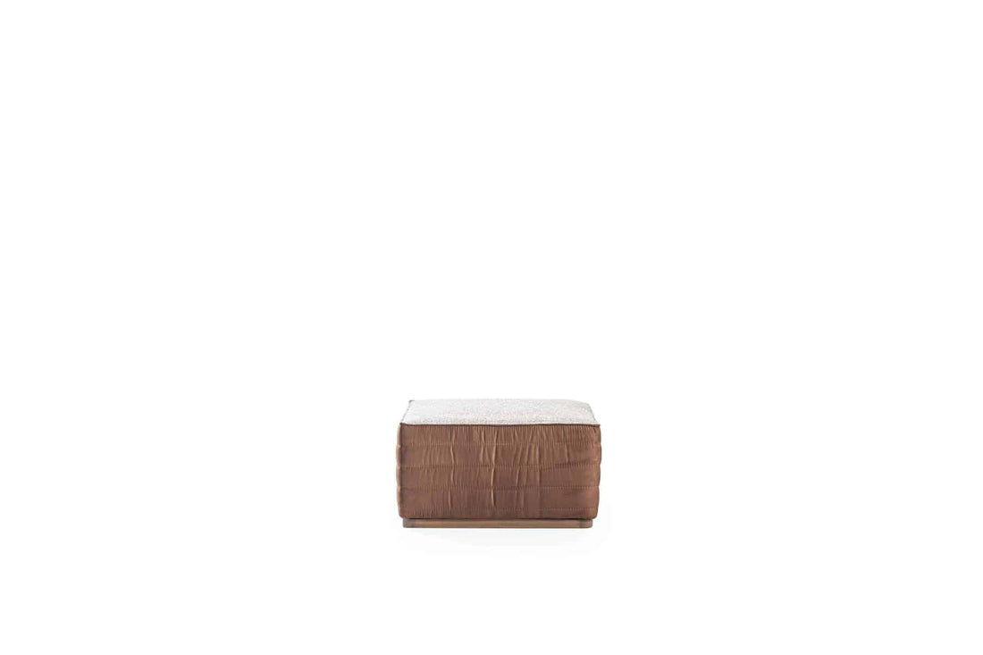 Bentley Marron Pouf