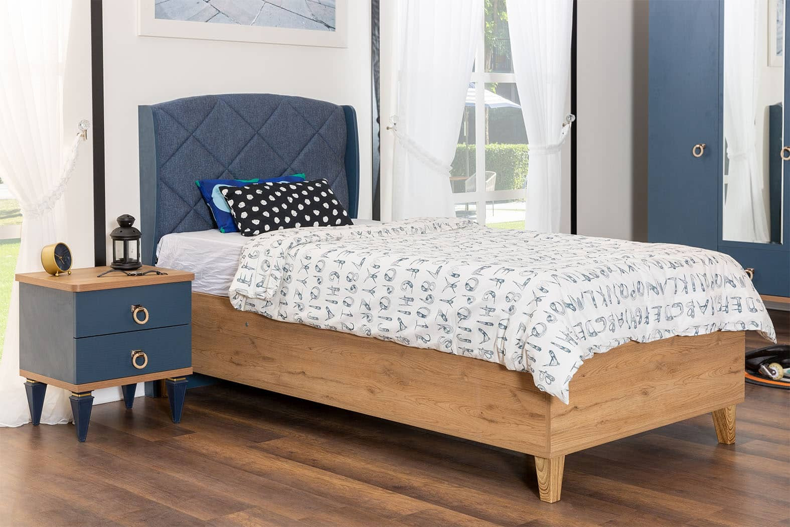 Moss avec sommier lit (100*200)