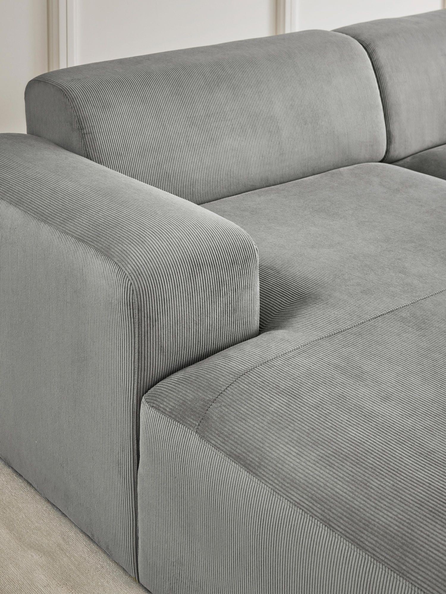 Canapé d'angle 4 places en velours côtelé Molly