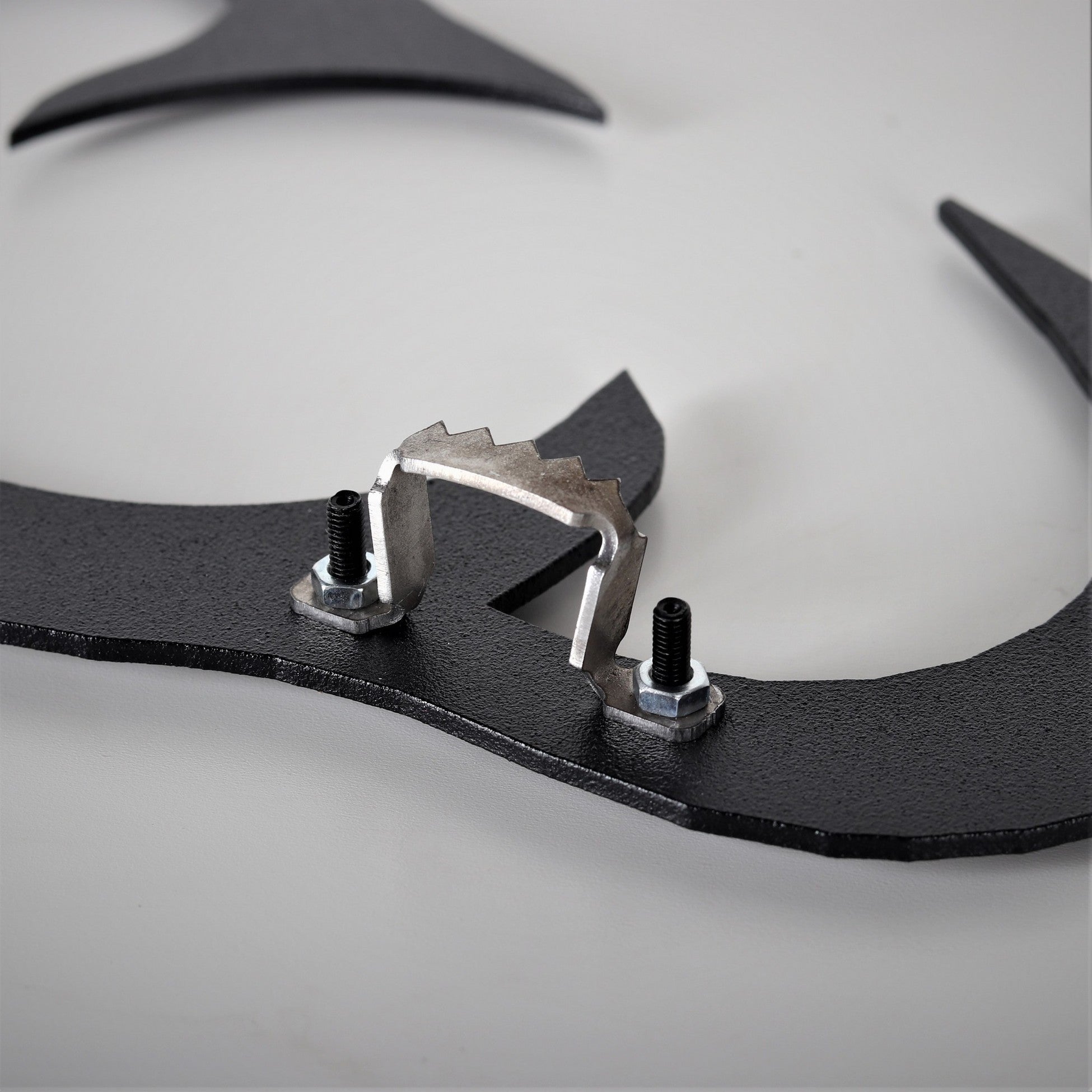 Accessoire mural en métal décoratif World Map Silhouette