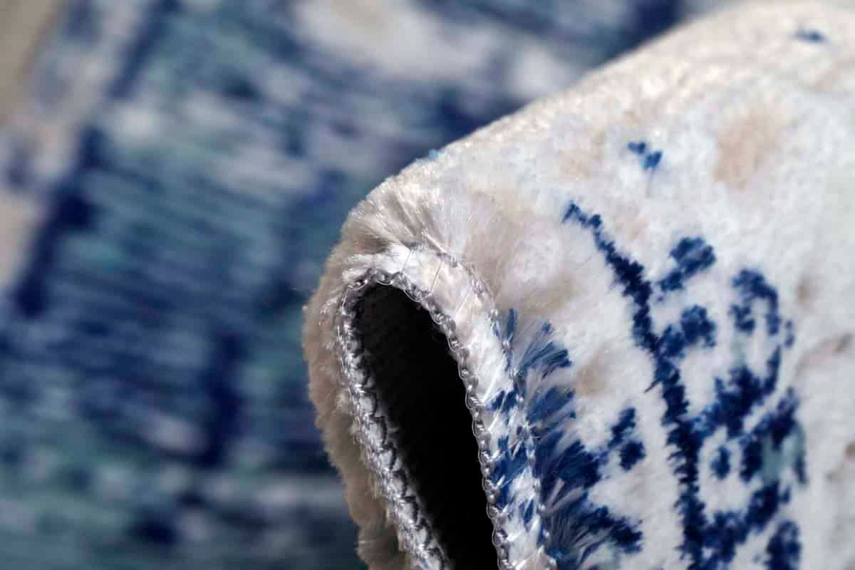 Pirlanta 8605 bleu marine tapis