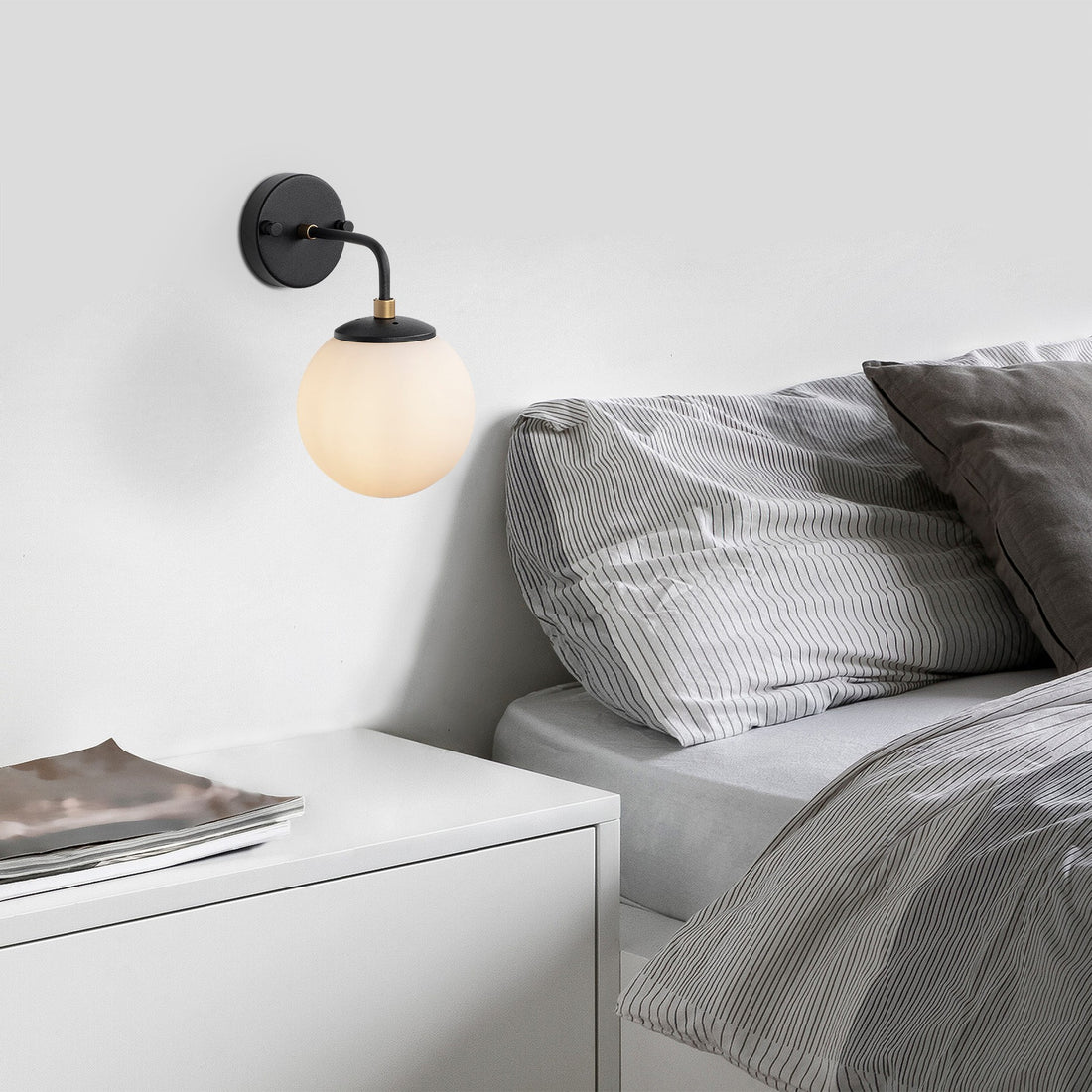 Applique Horn - 12217