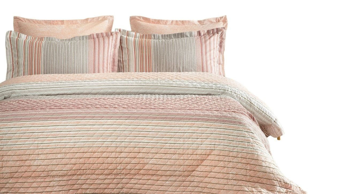 Pernelle Ensemble de Literie Matelassé Complet (Couleur Brique)