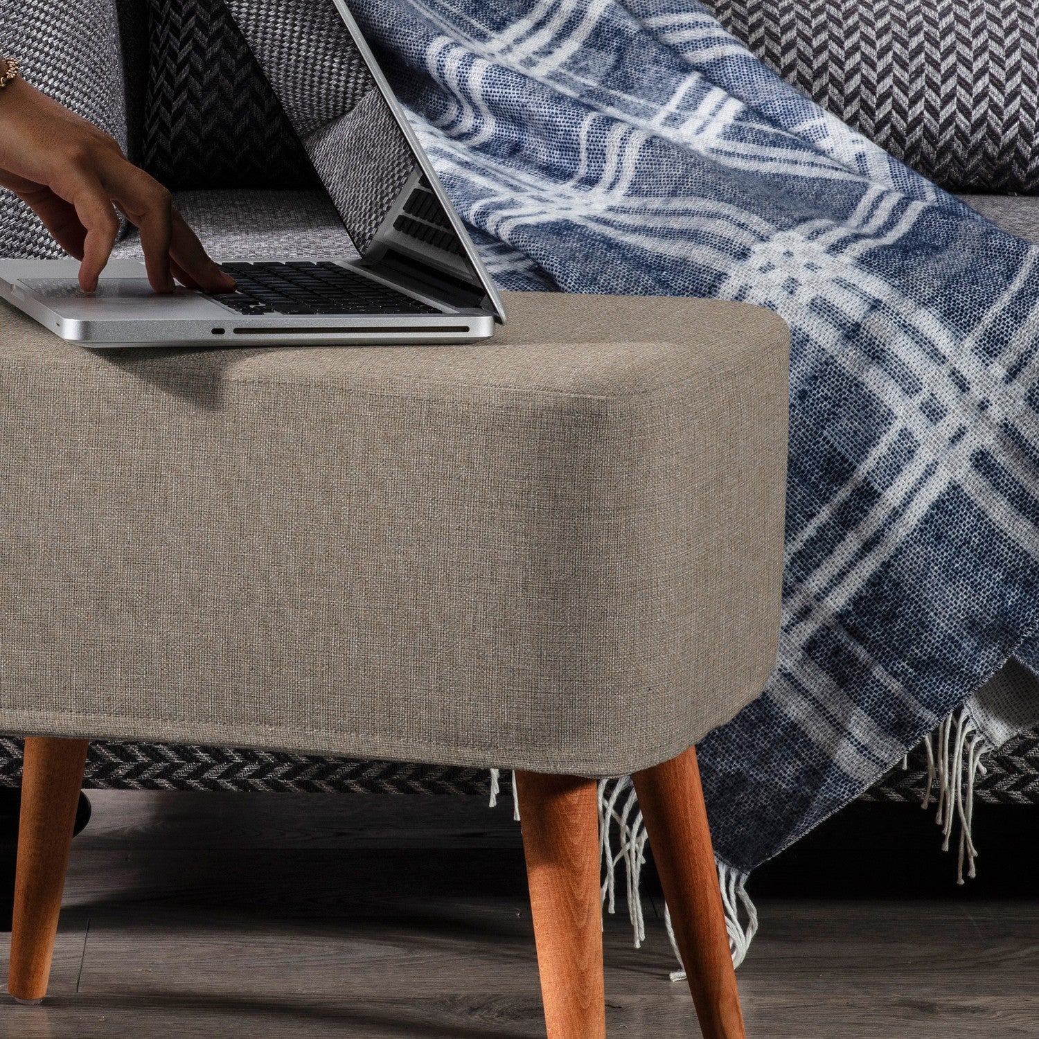 Albina Pouf Crème foncé