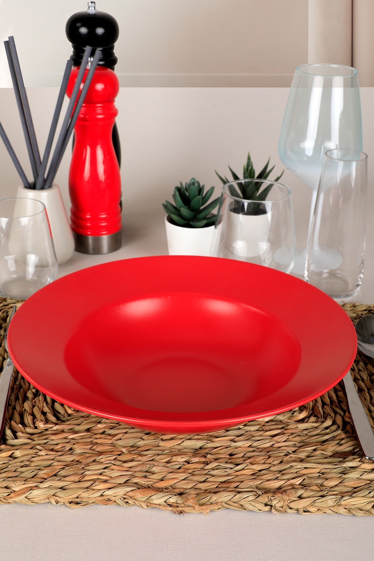 Assiette de service PT025126F975A0000000AMTE00