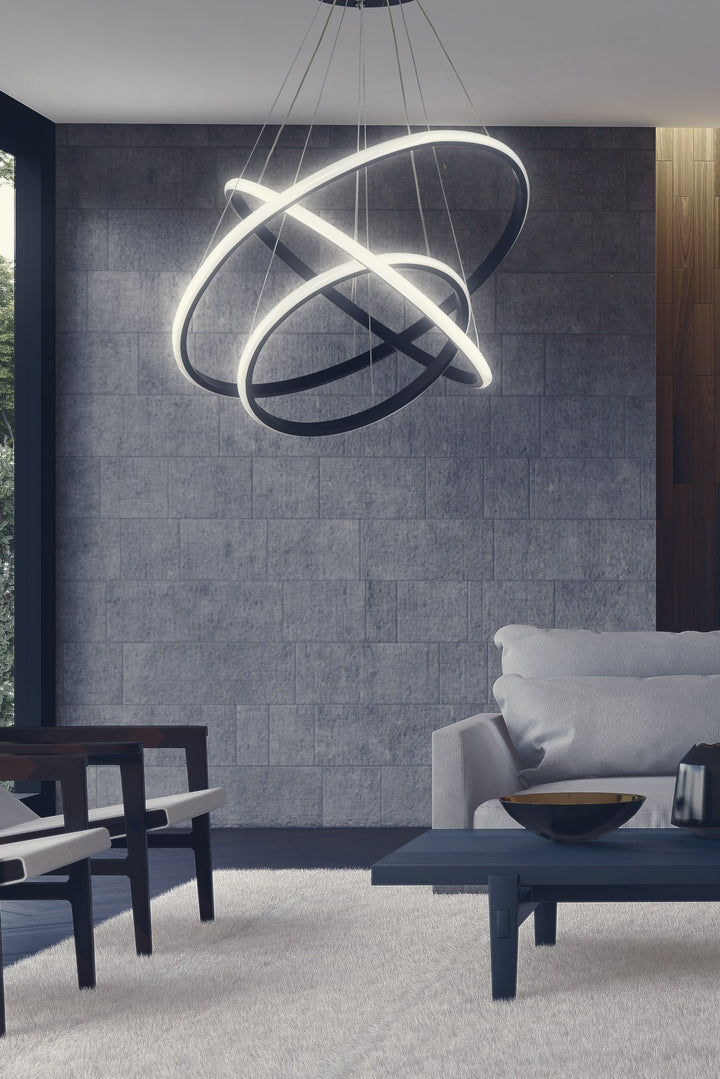 Lustre Ursae Black-White Light