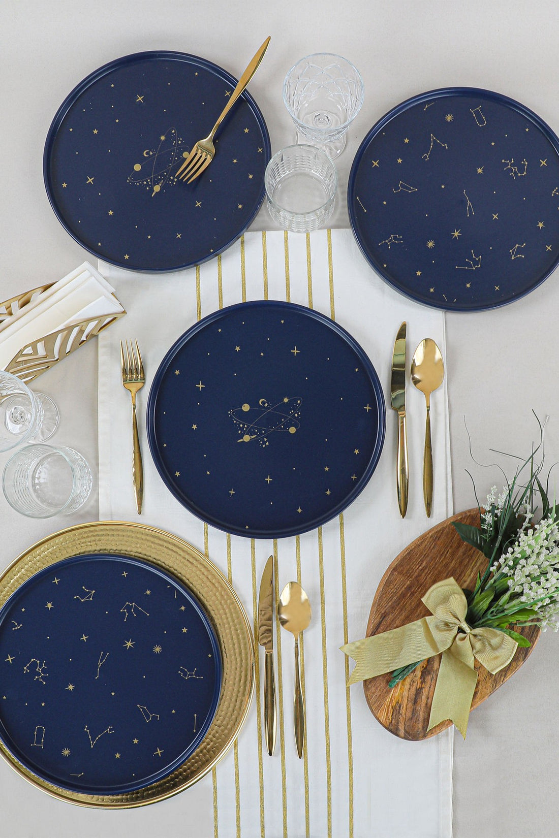 Service Plate Set (4 Pieces) ST038104F993A046200MATSS00