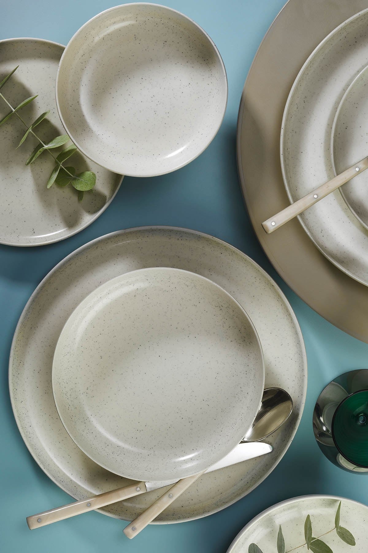 Dîner (16 pièces) MOD16YS720161