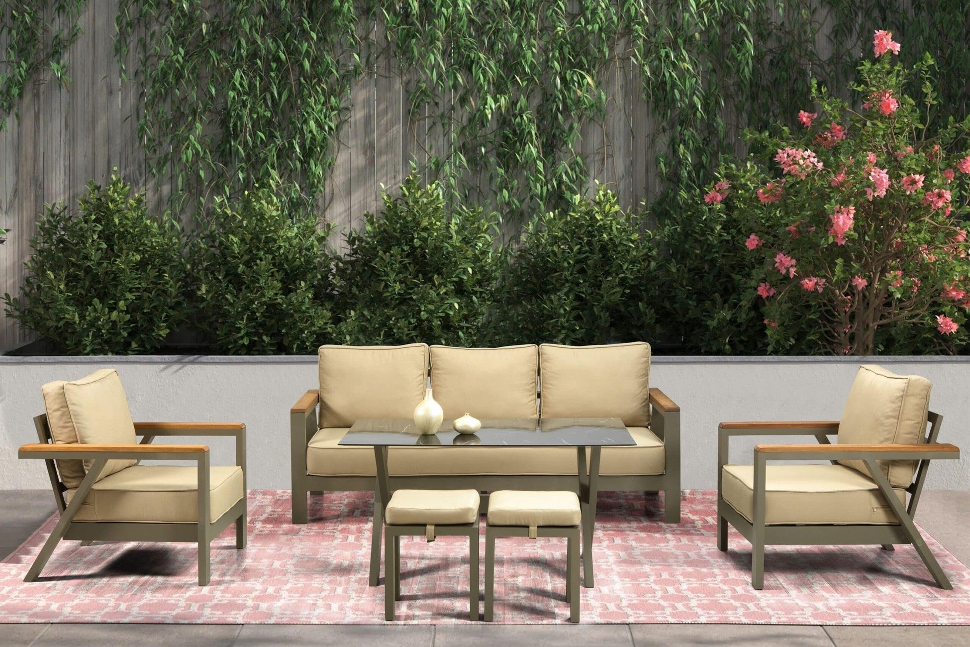 Salon de jardin avec coussins &amp; table basse Delta