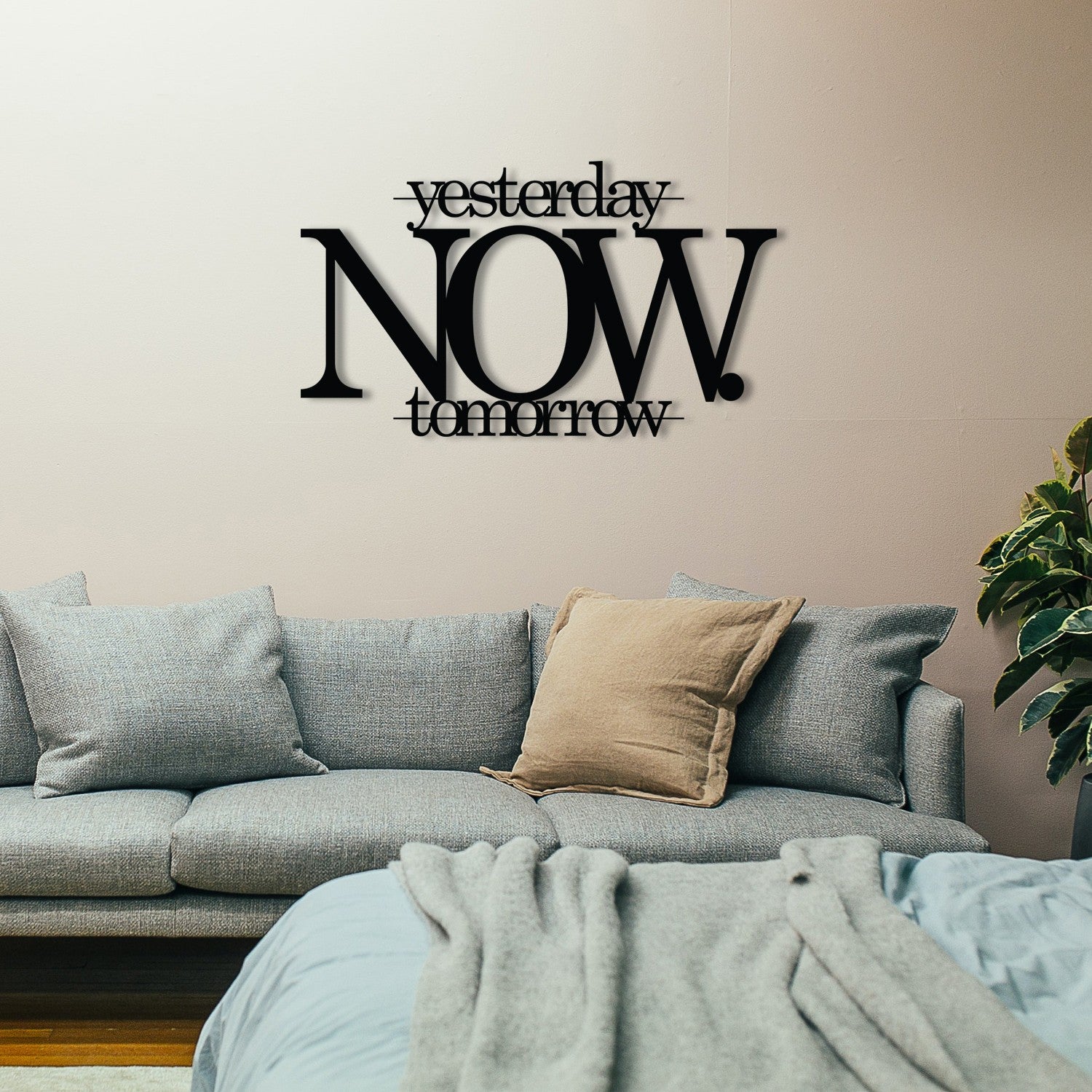 Accessoire mural en métal décoratif Now