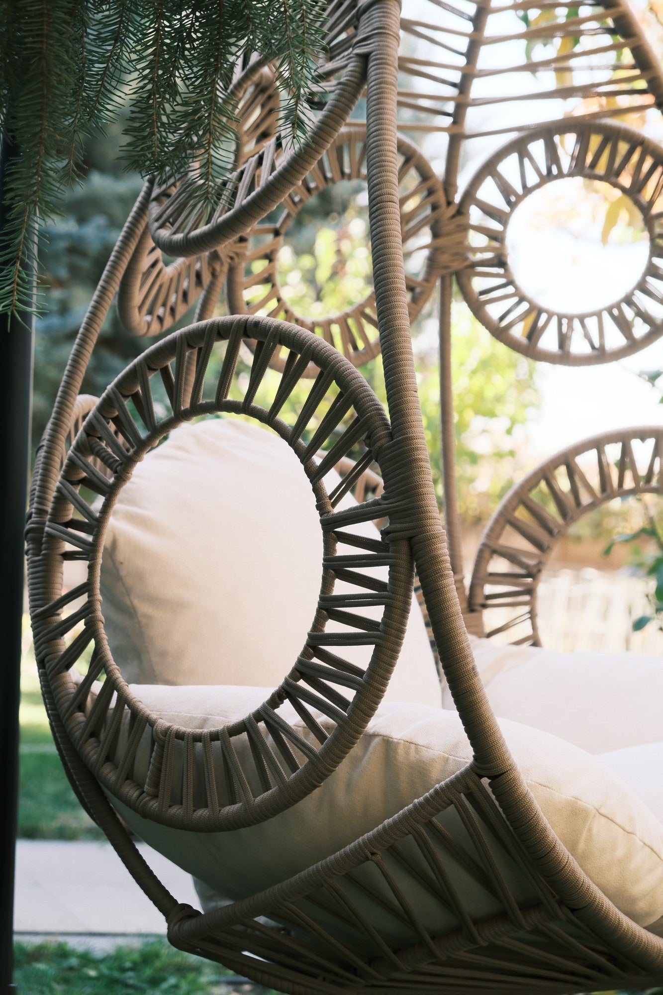 Chaise de balançoire unique de jardin Osna - Cream