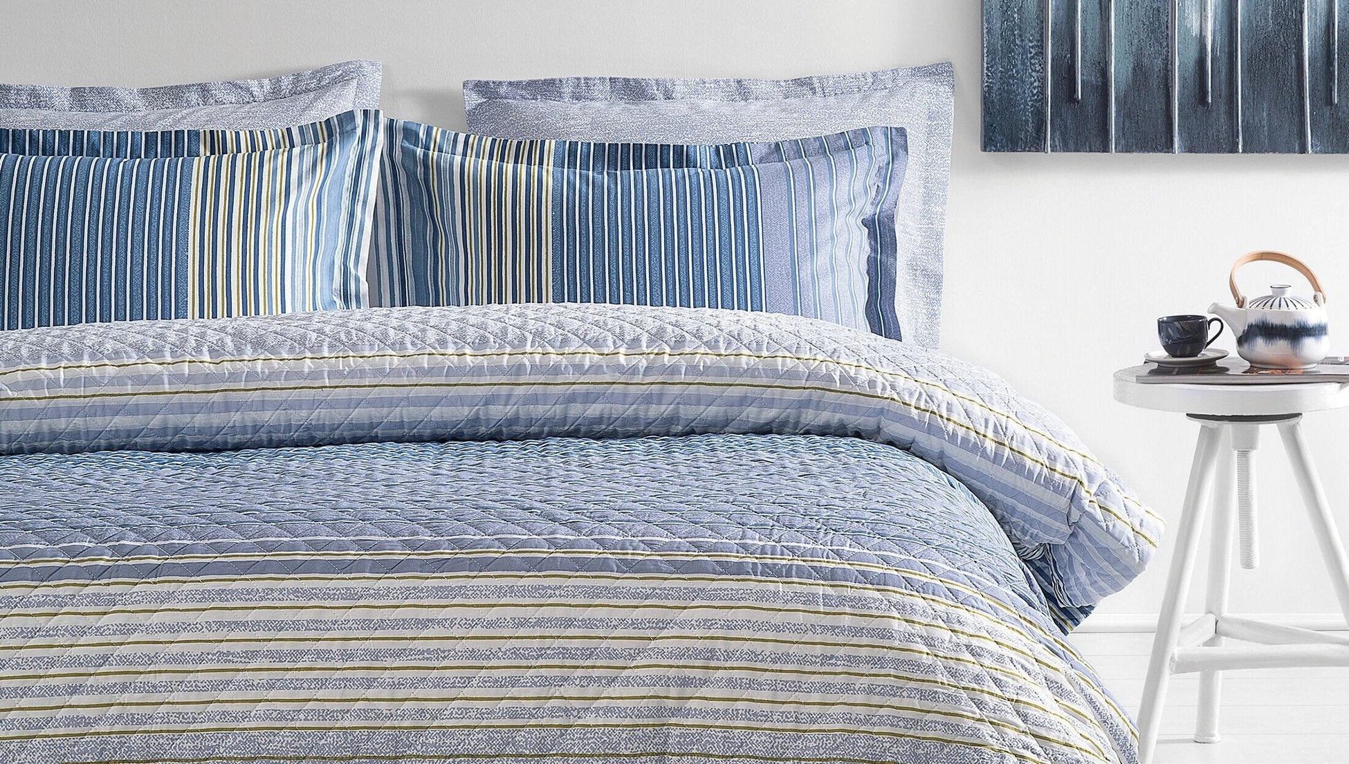 Pernelle Ensemble de Literie Matelassé Complet Bleu