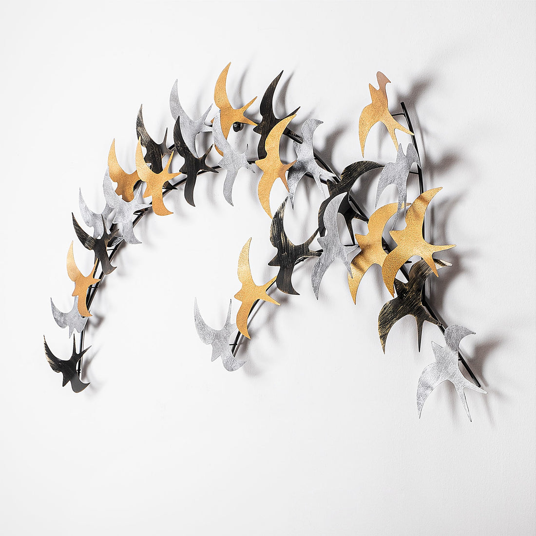 Accessoire mural en métal décoratif Kirlangiç