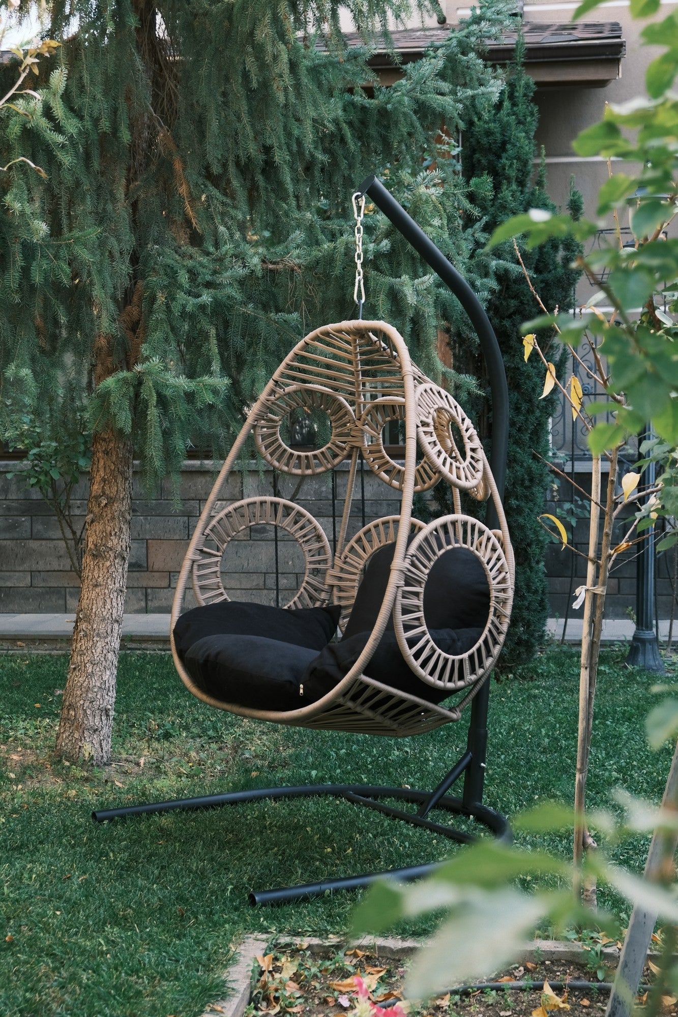 Chaise de balançoire unique de jardin Osna - Black