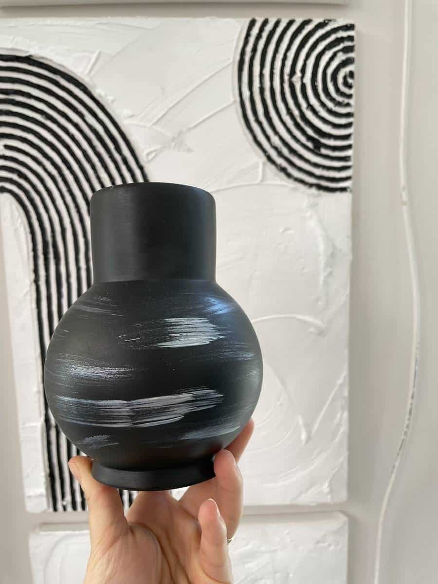 Pudgy noir vase