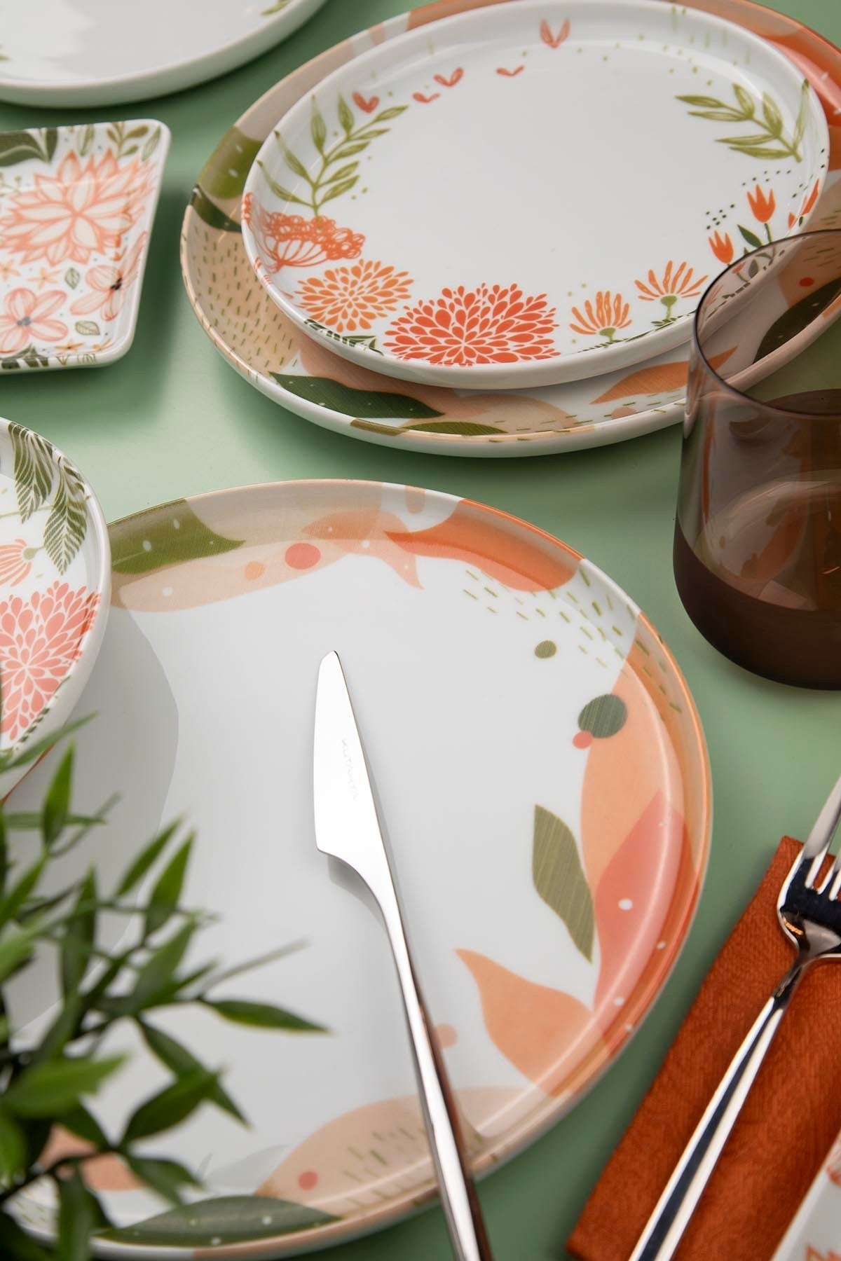 Dîner (18 pièces) NNMOD18Y6880715