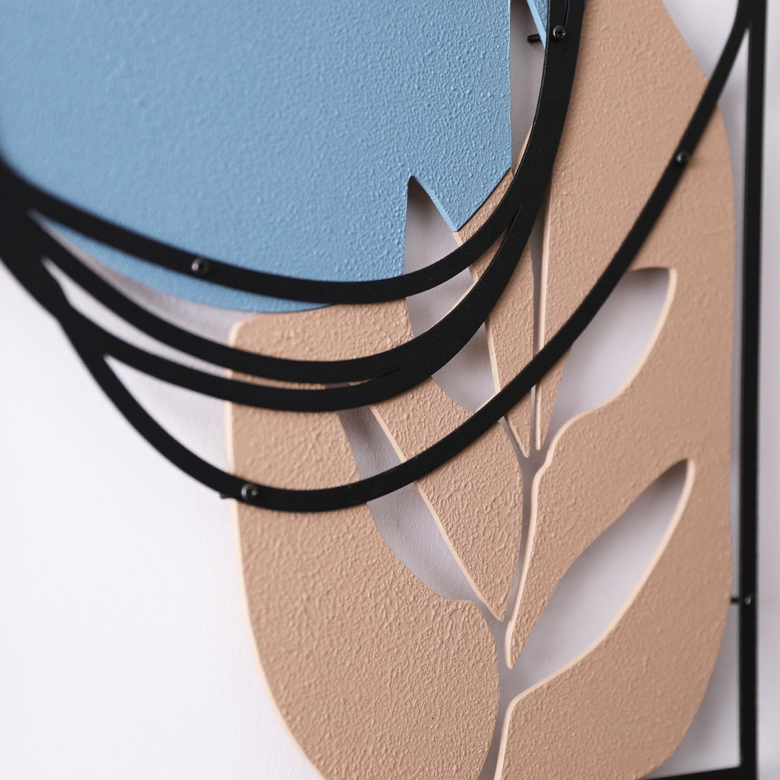 Accessoire mural en métal décoratif Viyana