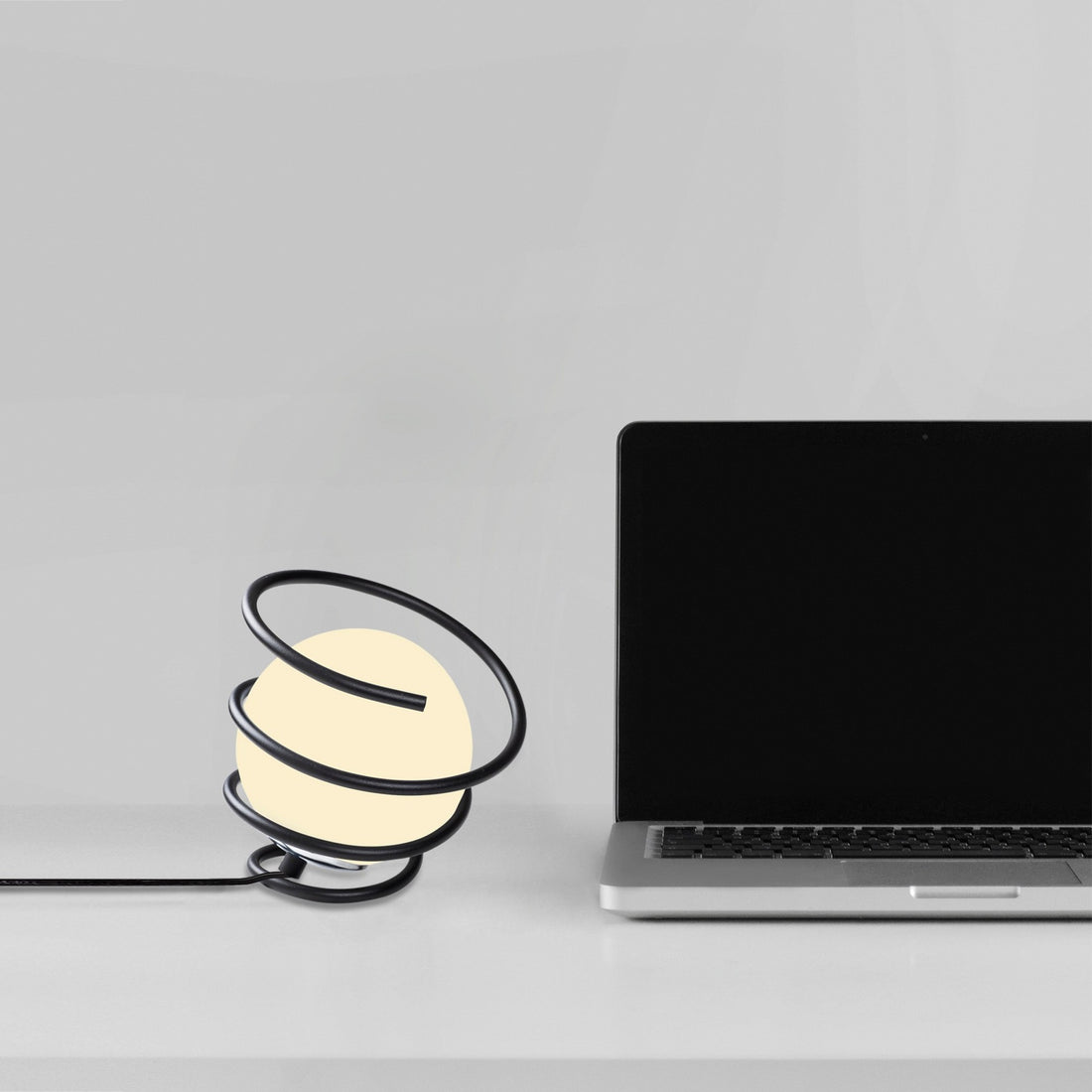 Applique Elegance - 706-A