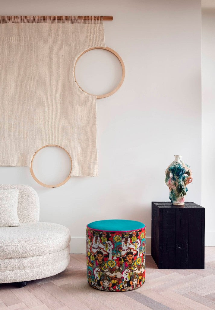 Delhi Pouf