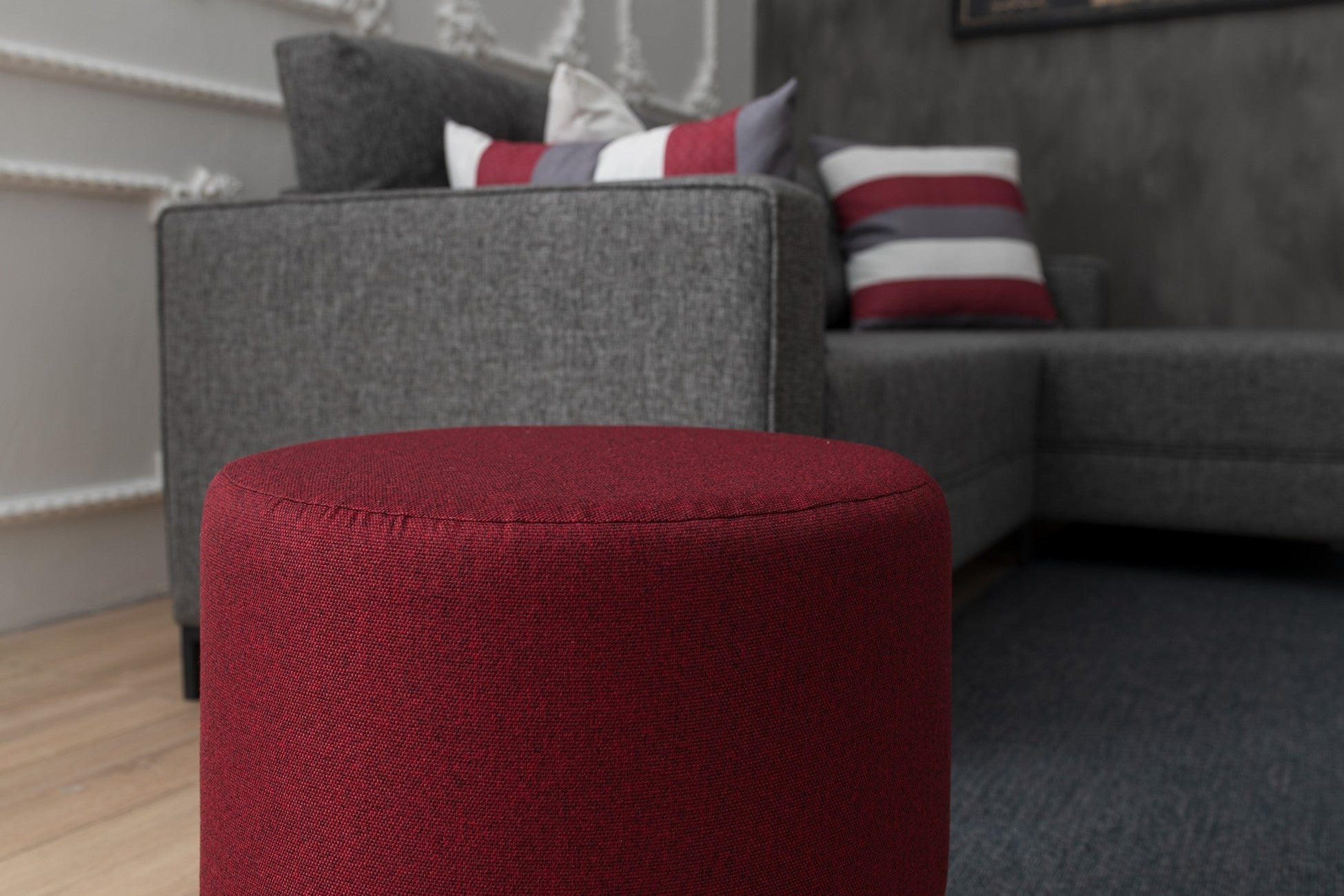 Tuffet Octo - Claret Red
