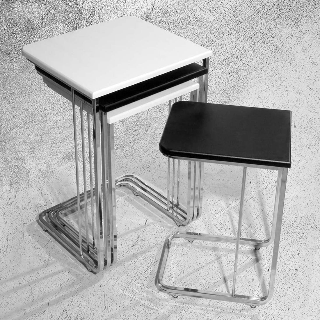 Vegas Table Gigognes Blanc Noir