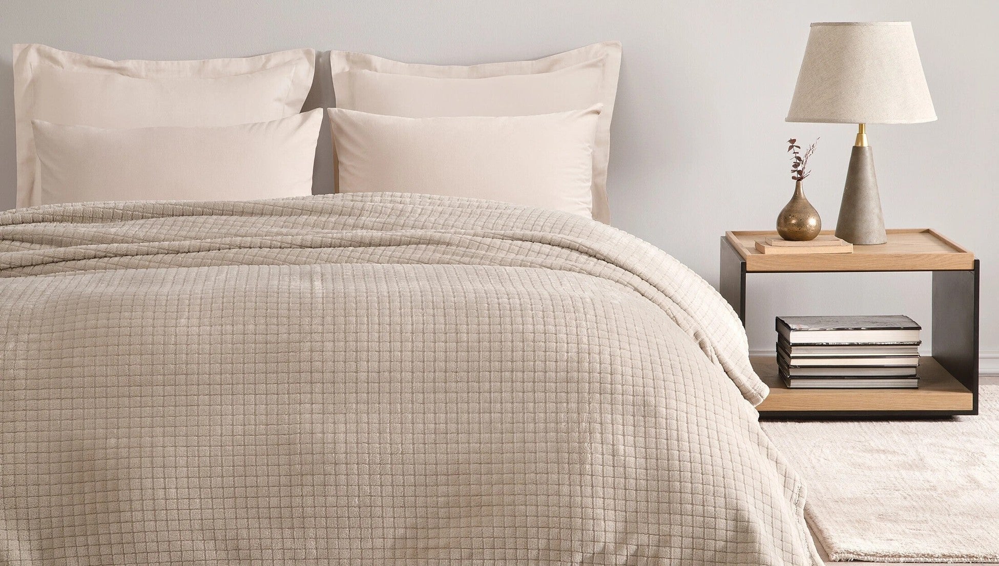 Trinity Wellsoft Plaid Beige