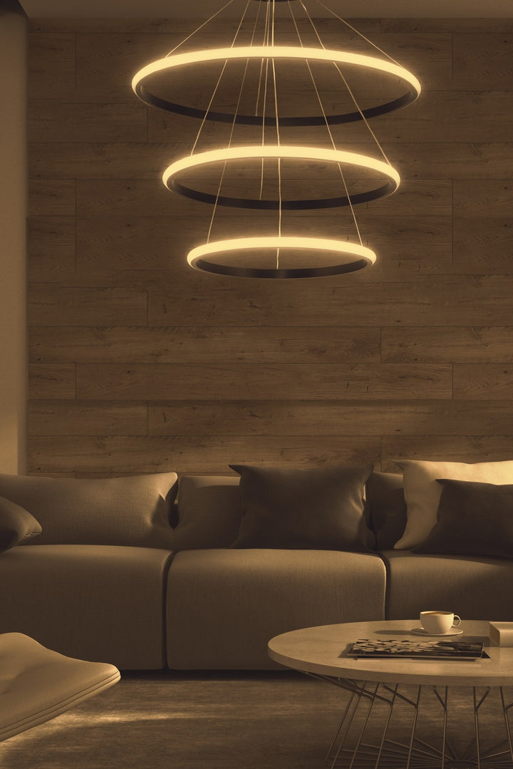 Lustre Ursae Black-Yellow Light