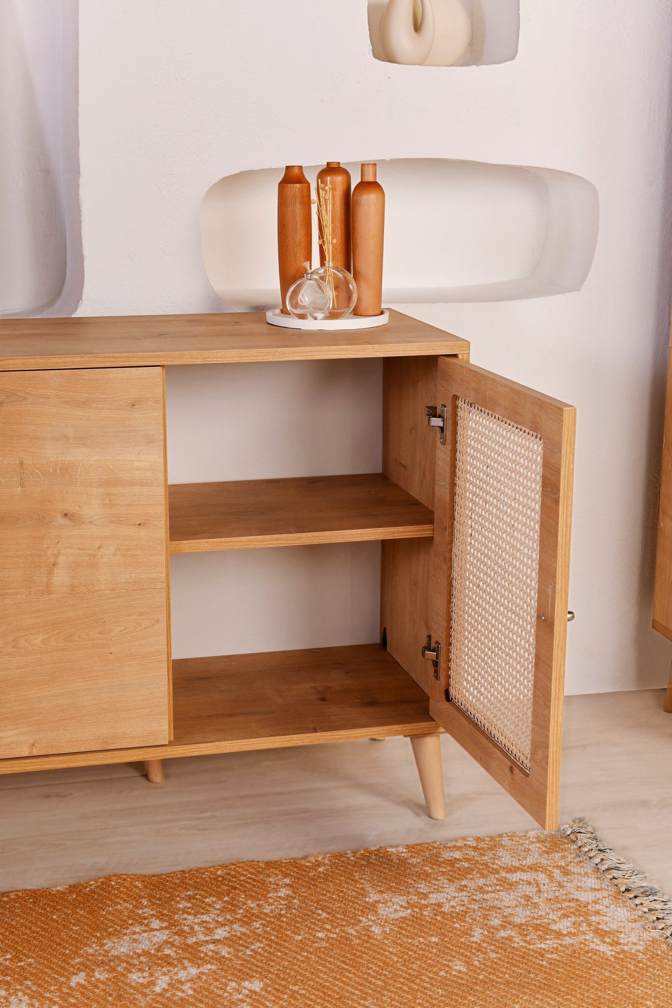 Buffet bas 4 portes avec cannage Lodim L180cm Chêne clair