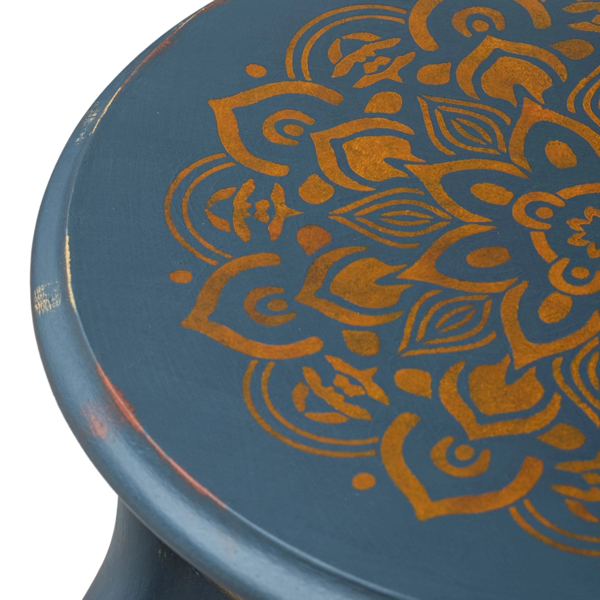 Table basse tribale bleue