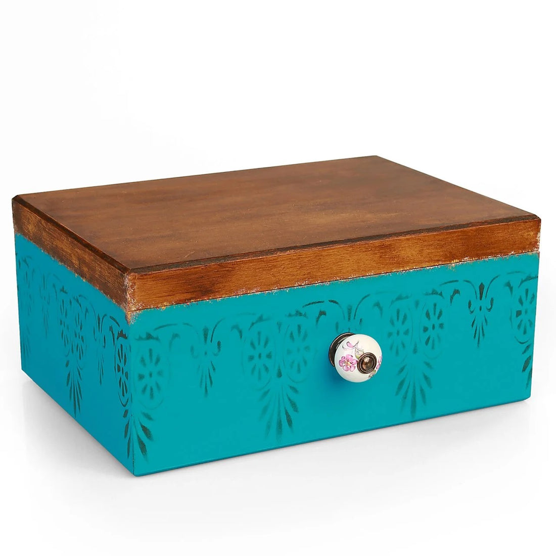 Boîte ancienne avec poignée en céramique