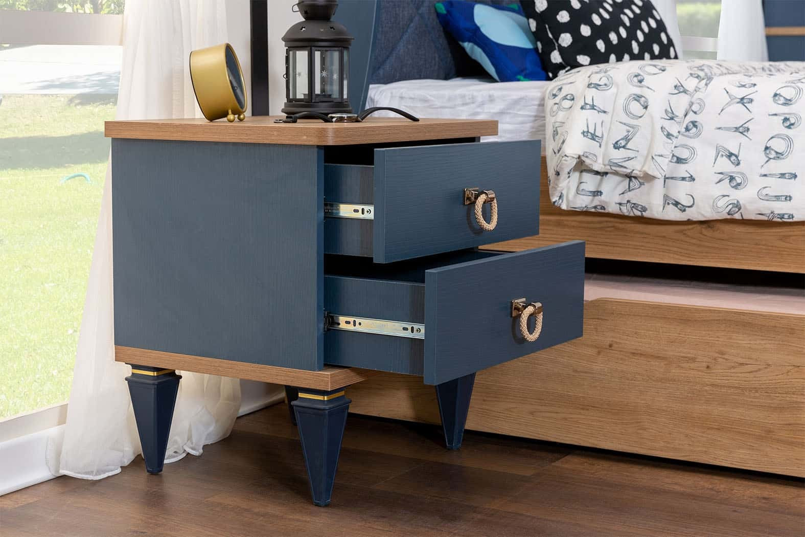 Table de chevet enfant Moss 2 tiroirs