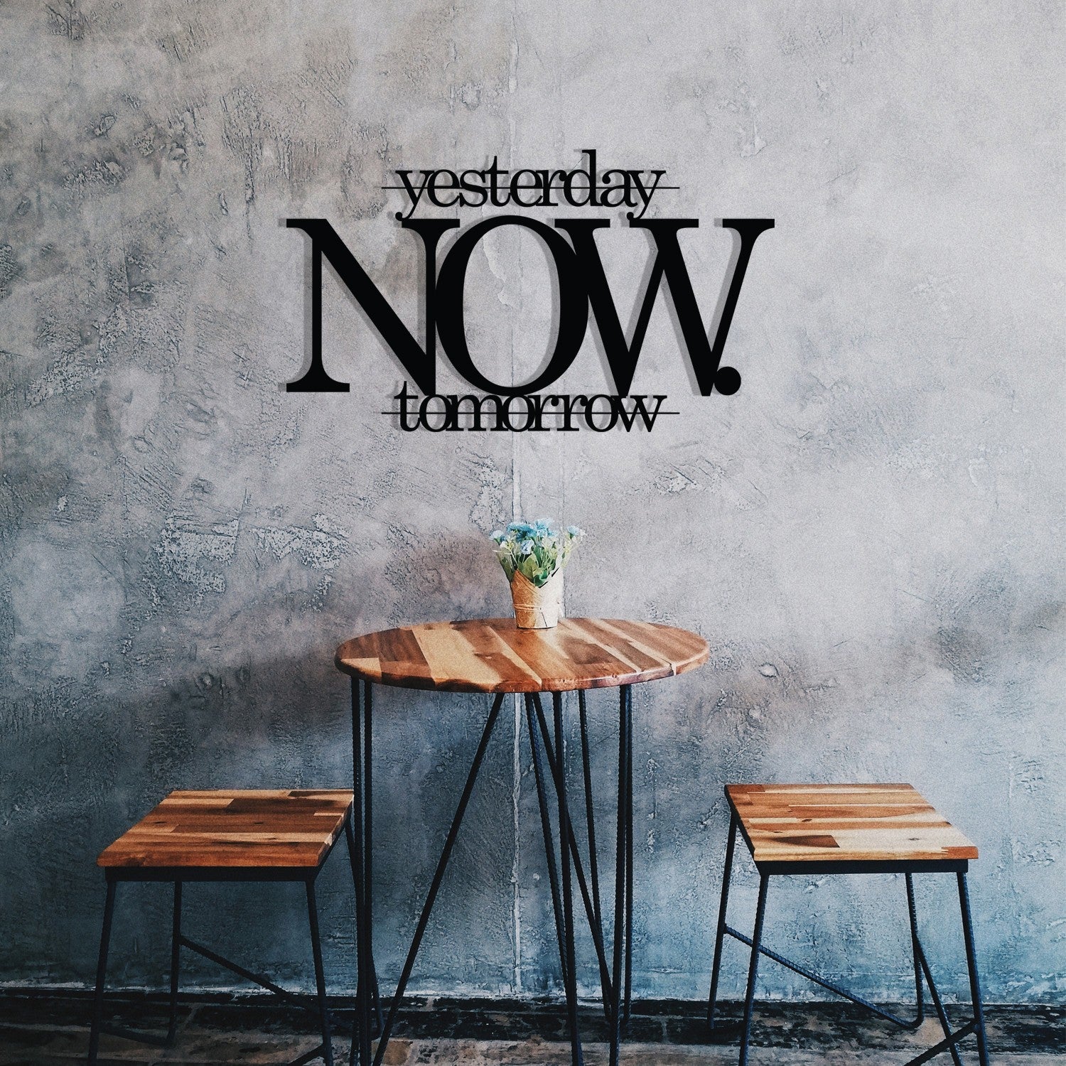 Accessoire mural en métal décoratif Now