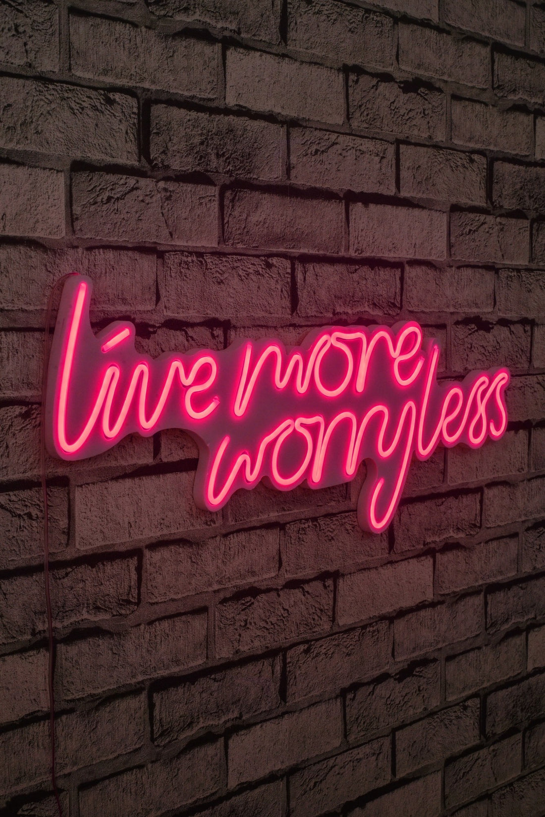 Éclairage LED en plastique décoratif Live More Worry Less - Pink