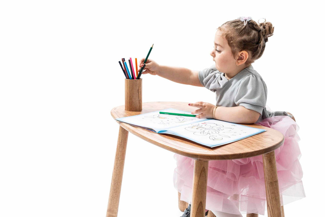 Hobbit Table et 1 Chaises Enfants Table d'activité