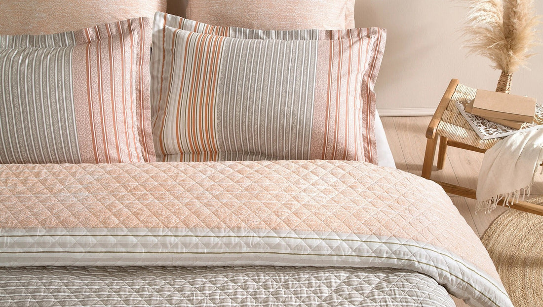 Pernelle Ensemble de Literie Matelassé Complet (Couleur Brique)