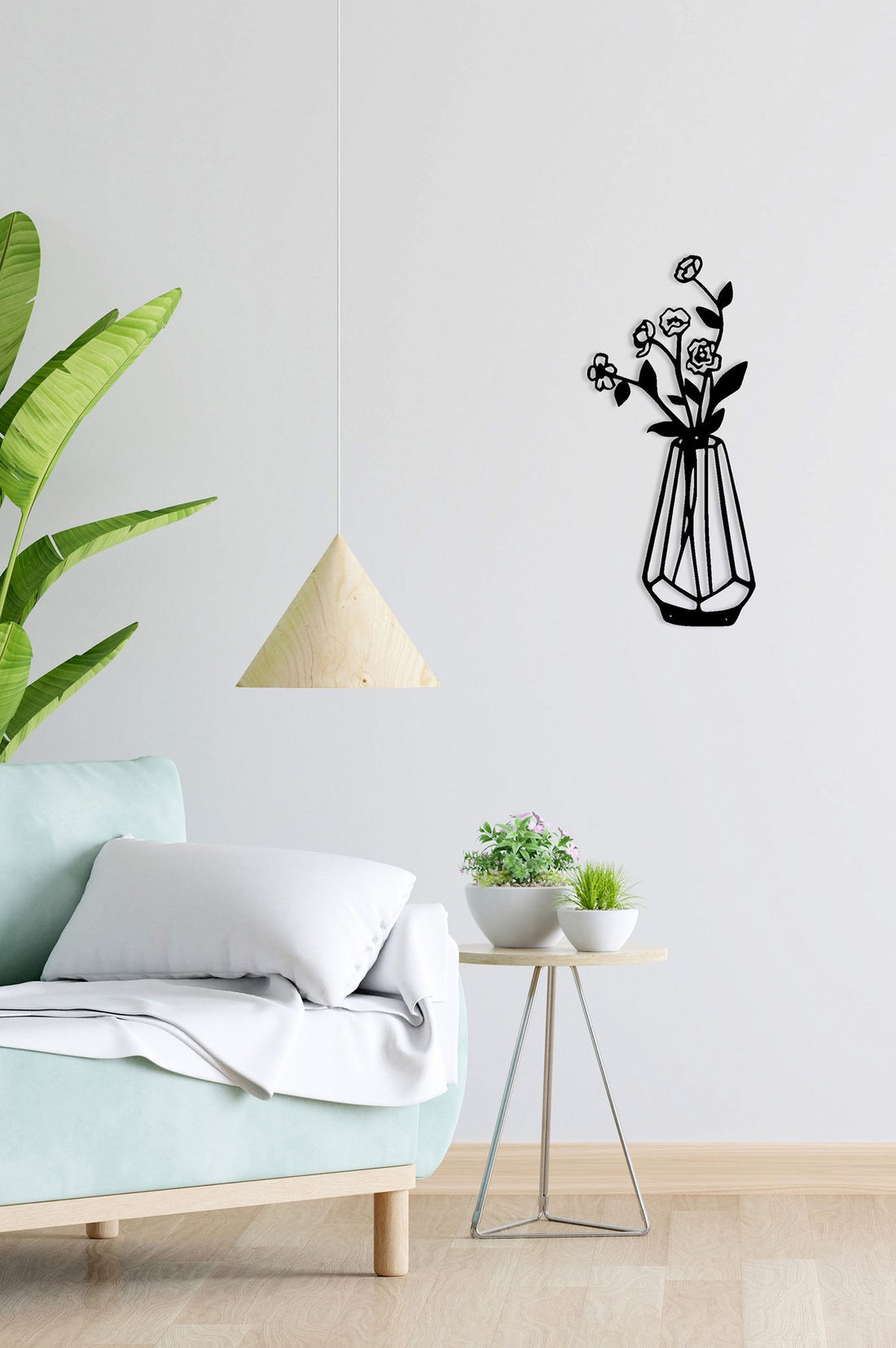 Accessoire mural en métal décoratif Vase 1