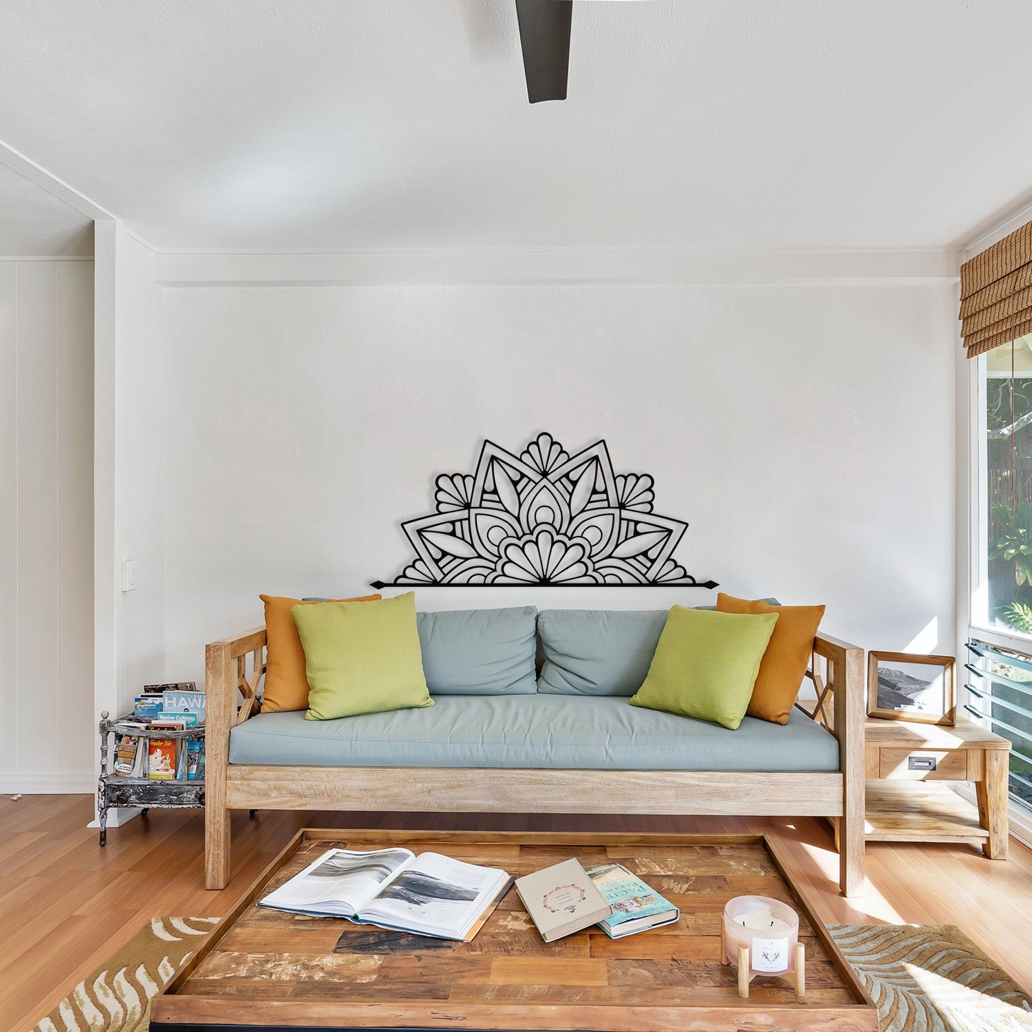 Accessoire mural en métal décoratif Guzeste