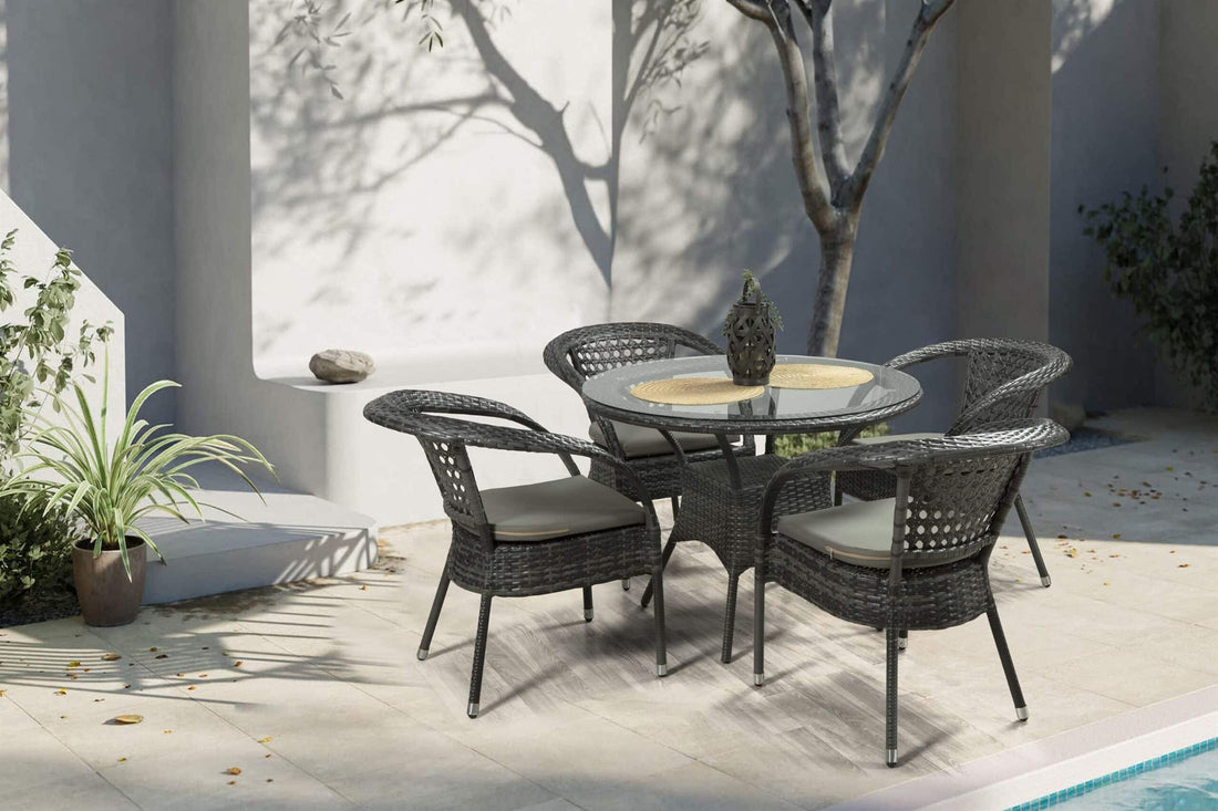 Salon de jardin avec coussins &amp; table basse Lara