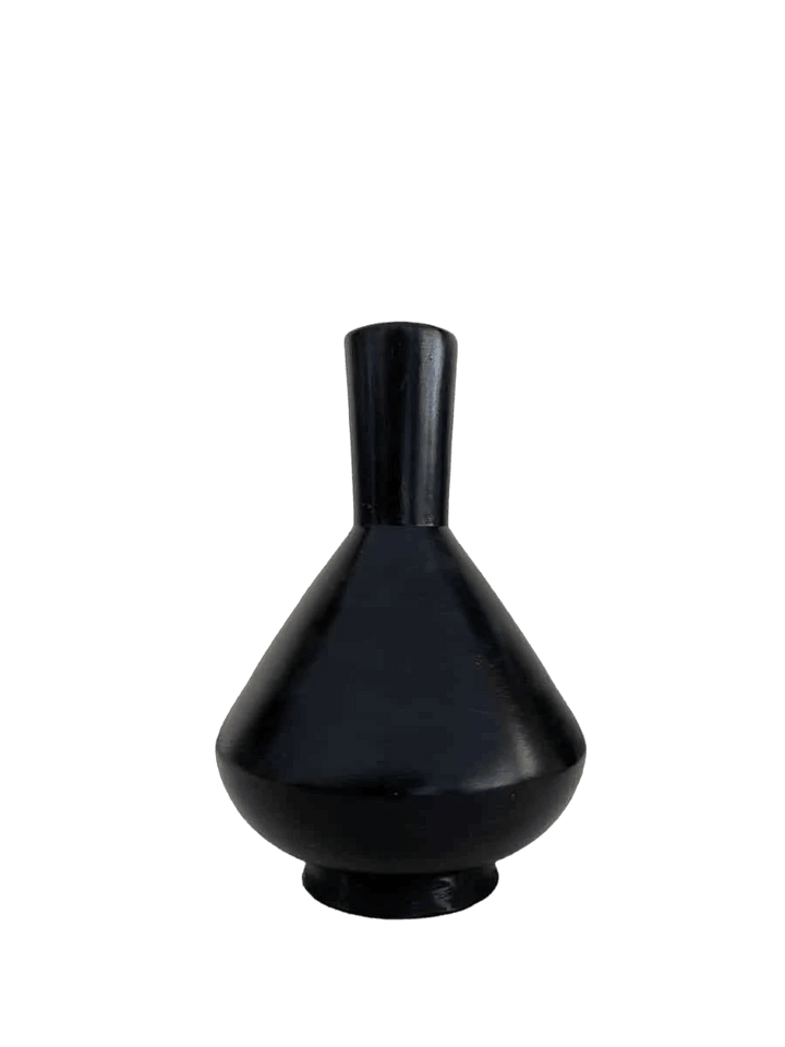 Royal noir vase